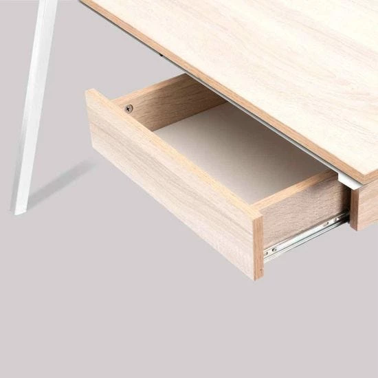 Nautilus Tyrol Stylish Urban Style Workstation White Frame 6 Nautilus Tyrol Stylish Urban Style Workstation White Frame - Image 4