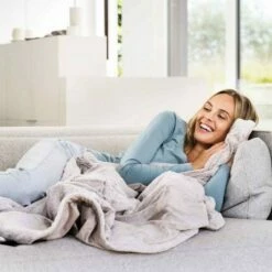 Beurer Fluffy Nordic Heated Snuggie Throw 12 Beurer Fluffy Nordic Heated Snuggie Throw -office furniture shop 1223090094 6